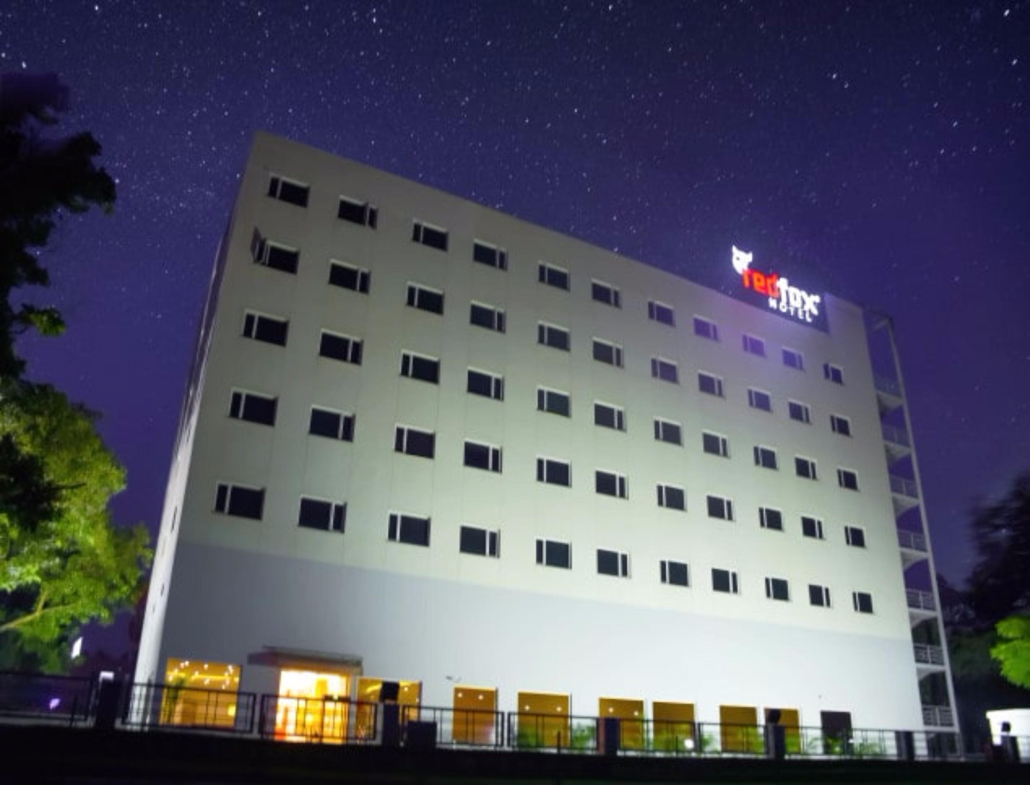Red Fox Hotel, Chandīgarh المظهر الخارجي الصورة