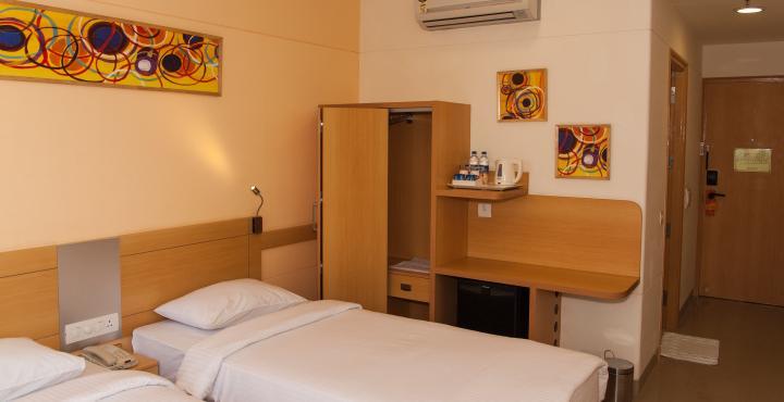 Red Fox Hotel, Chandīgarh المظهر الخارجي الصورة