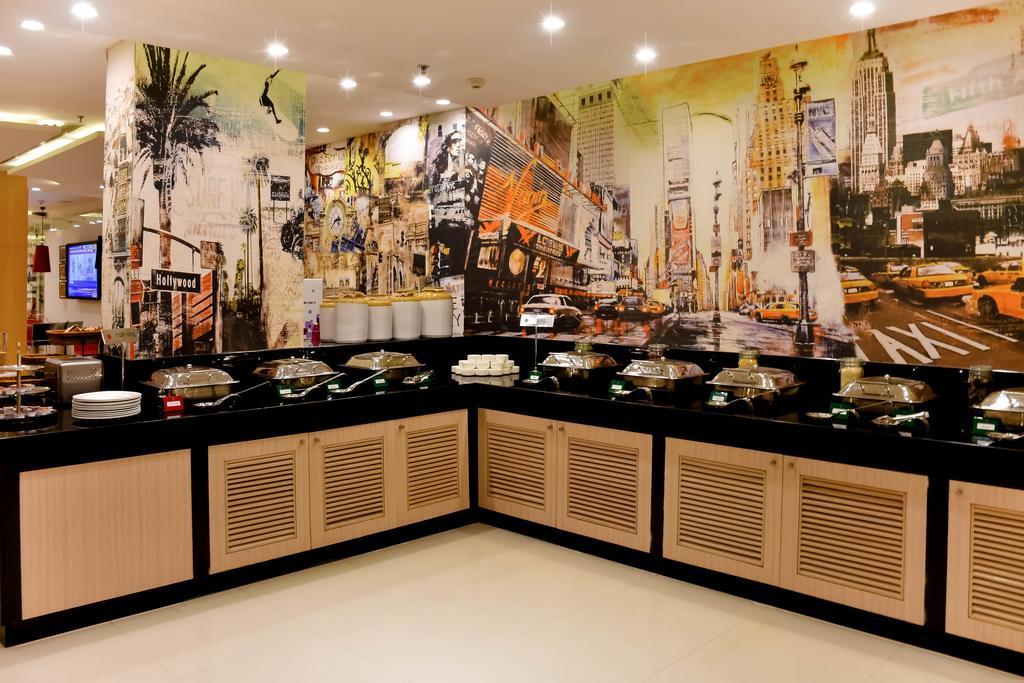 Red Fox Hotel, Chandīgarh المظهر الخارجي الصورة