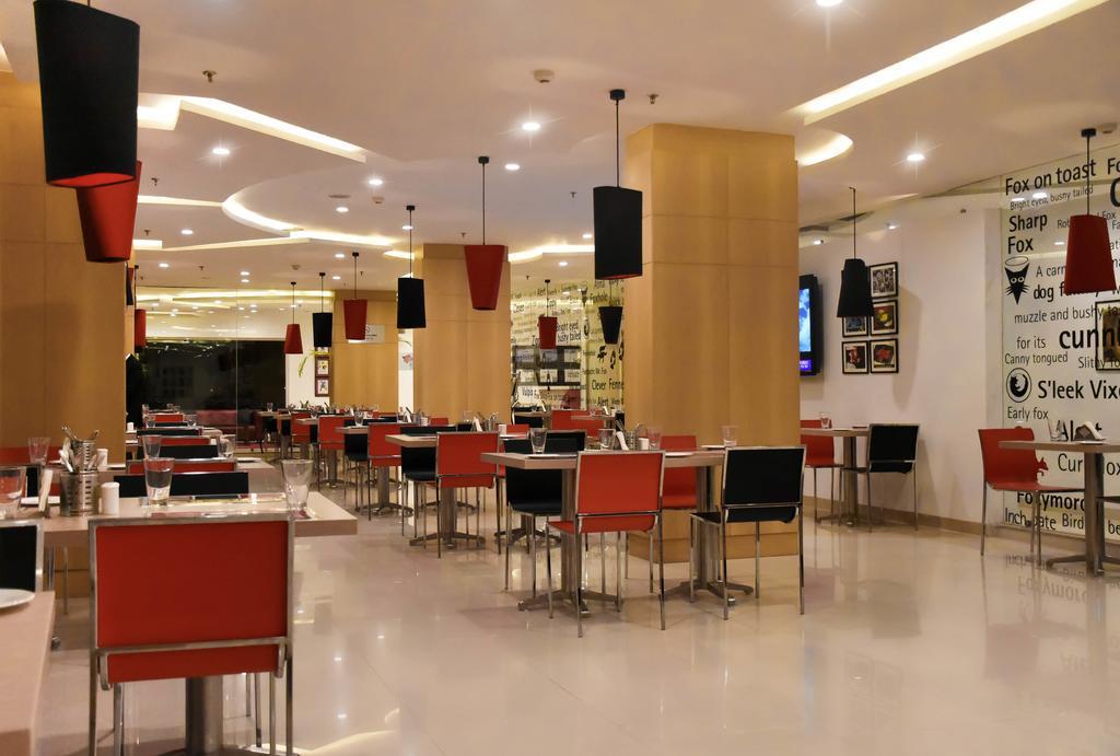 Red Fox Hotel, Chandīgarh المظهر الخارجي الصورة