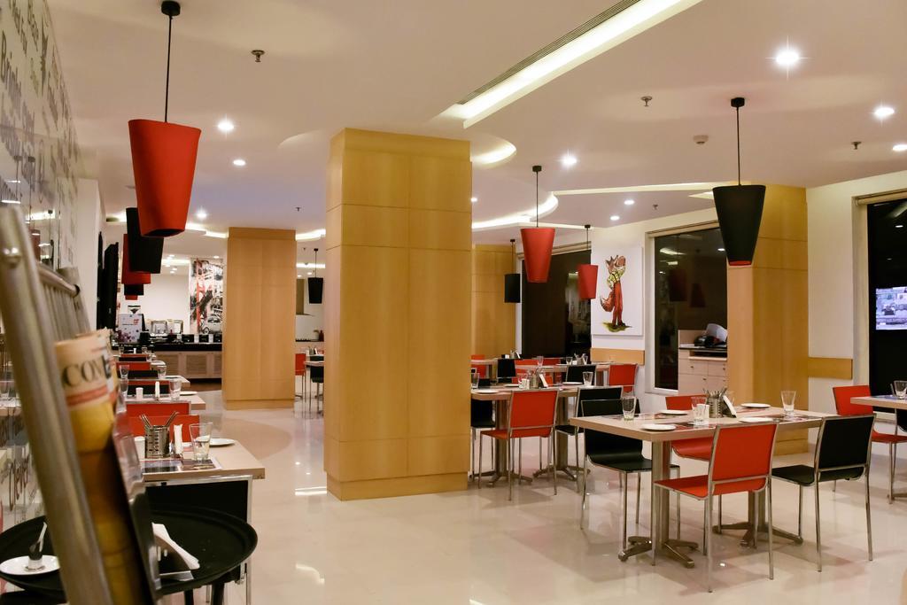 Red Fox Hotel, Chandīgarh المظهر الخارجي الصورة