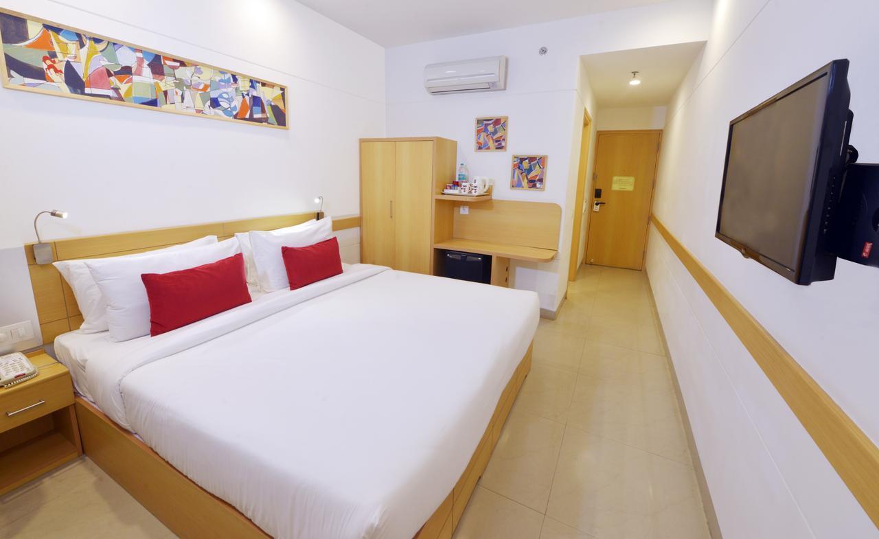 Red Fox Hotel, Chandīgarh المظهر الخارجي الصورة